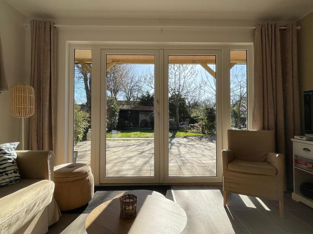 'T Achterom Villa Bruinisse Exterior photo